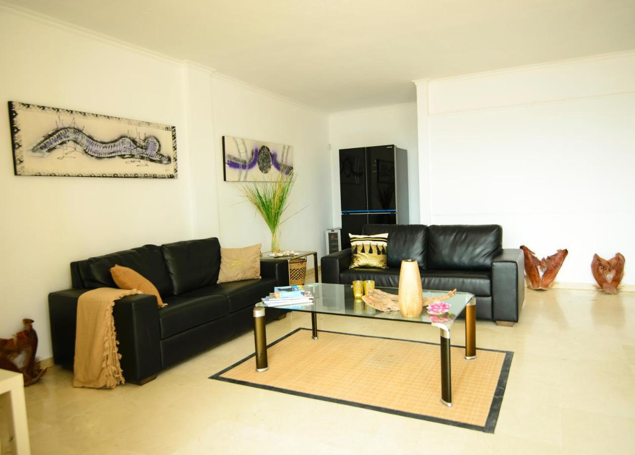 Appartement Palmeras Puerto Paraiso เอสเตโปนา ภายนอก รูปภาพ